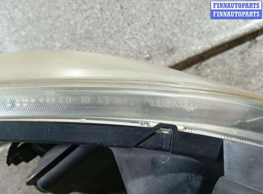 купить Фара левая на TOYOTA COROLLA VERSO