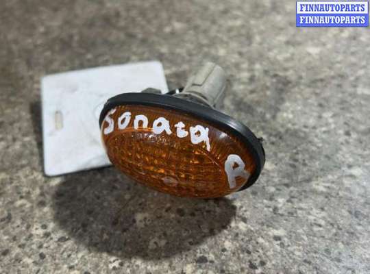 купить повторитель поворота на крыле правый на HYUNDAI Sonata 3 поколение