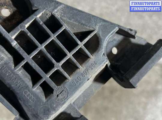 купить Кронштейн крепления бампера на AUDI 80 B4