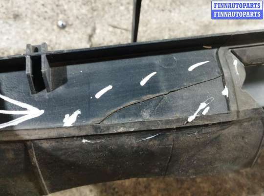 купить Дефлектор радиатора на Mercedes C W203