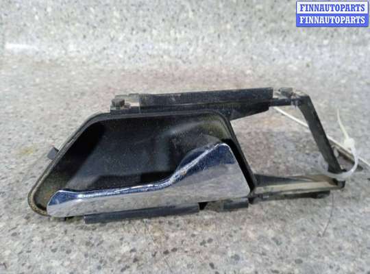 купить Ручка внутренняя передняя правая на Mercedes E W124