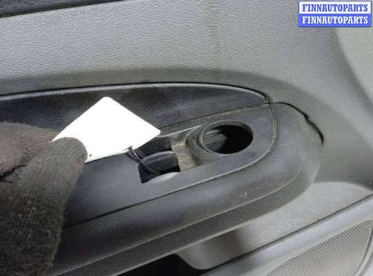 купить Обшивка двери передней левой (дверная карта) на FORD Focus 2