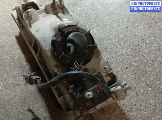 купить Фара правая на NISSAN Maxima A32