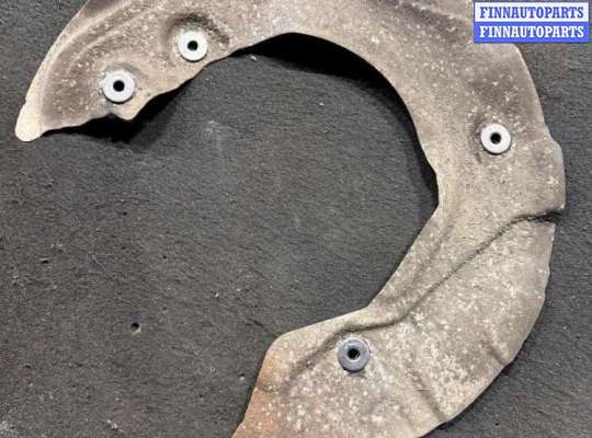 Кожух защитный тормозного диска BM3667405 на BMW 1 E87/E81/E82/E88 [рестайлинг]