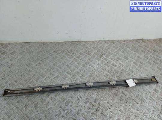 купить молдинг двери передней левой на Mercedes C W203