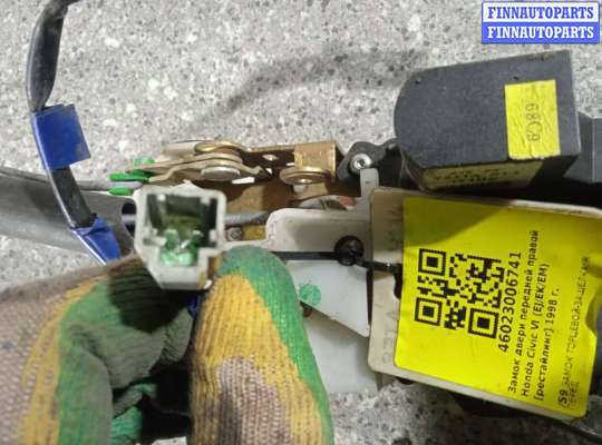купить замок двери передней правой на HONDA Civic 6 поколение