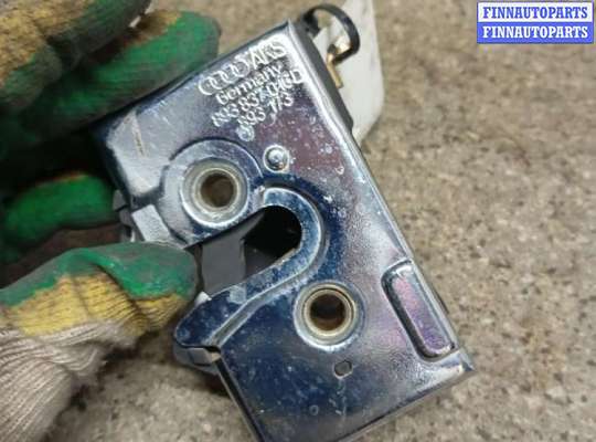 купить замок двери передней правой на AUDI 80 B3