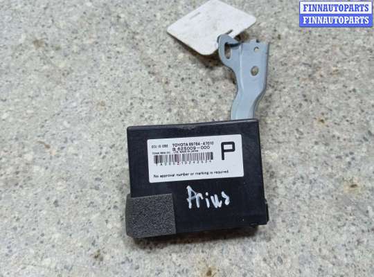 Иммобилайзер TT968532 на TOYOTA Prius 3