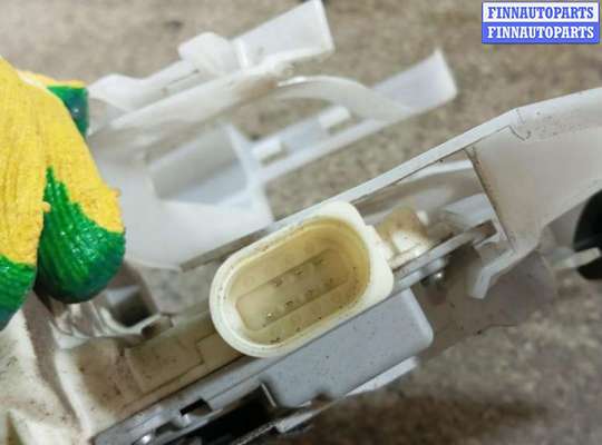 купить Замок двери задней правой на VOLKSWAGEN PASSAT B6