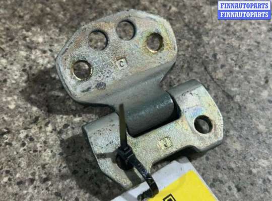 купить петля двери передней левой на Mercedes-Benz E W124