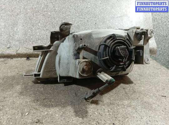 купить Фара правая на TOYOTA Carina E T190