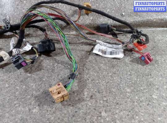 купить Проводка двери передней левой на AUDI A6 4B/C5