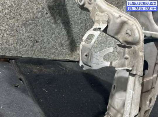 Лонжерон кузовной на Toyota Prius III