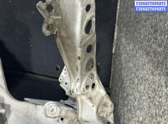 Лонжерон кузовной на Toyota Prius III