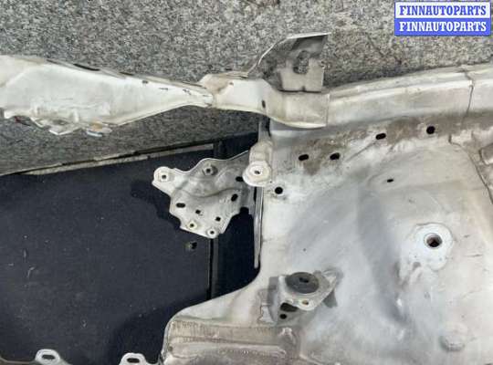 Лонжерон кузовной на Toyota Prius III