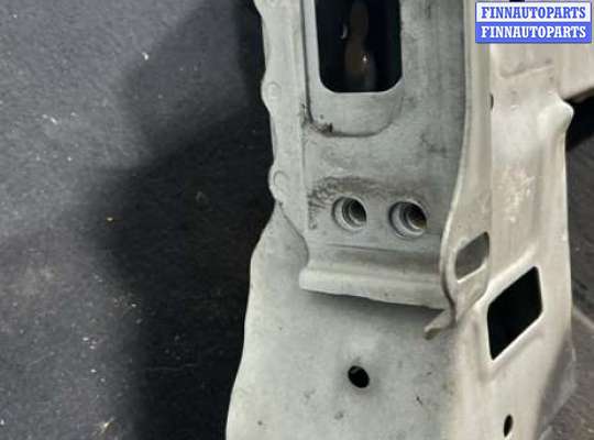 Лонжерон кузовной на Toyota Prius III