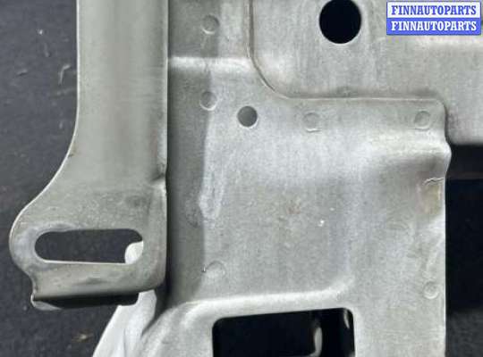 Лонжерон кузовной на Toyota Prius III