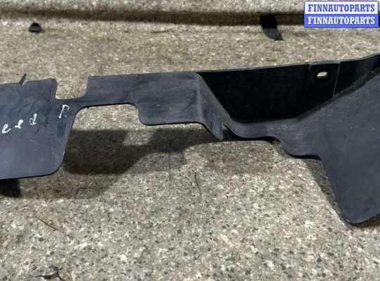 купить Дефлектор радиатора правый на KIA CEED