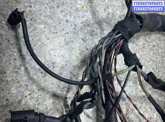 купить Проводка двигателя на Mercedes C W203
