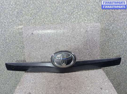 купить накладка подсветки номера на TOYOTA Verso