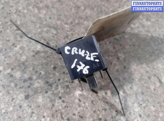 Реле (прочие) OP1813107 на OPEL Insignia (A)