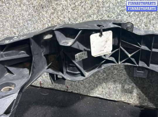 купить Передняя панель крепления облицовки (телевизор) на FORD Focus 2