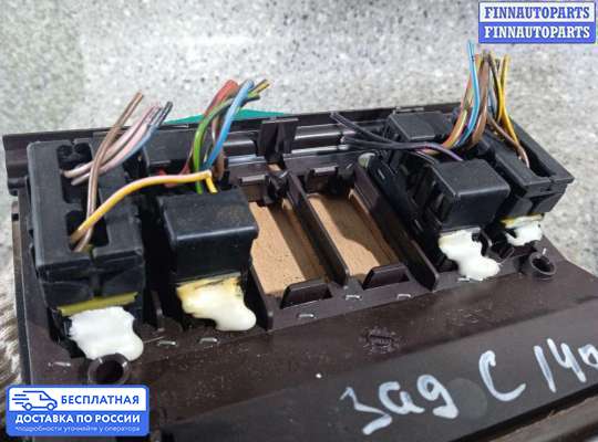 Блок управления стеклоподъёмниками на Mercedes-Benz CL (C140)