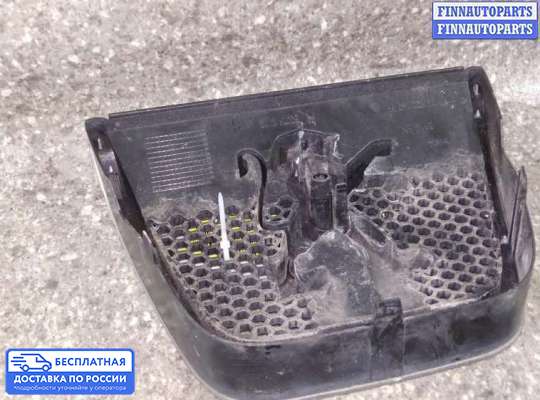 Эмблема (значок) на Peugeot 807