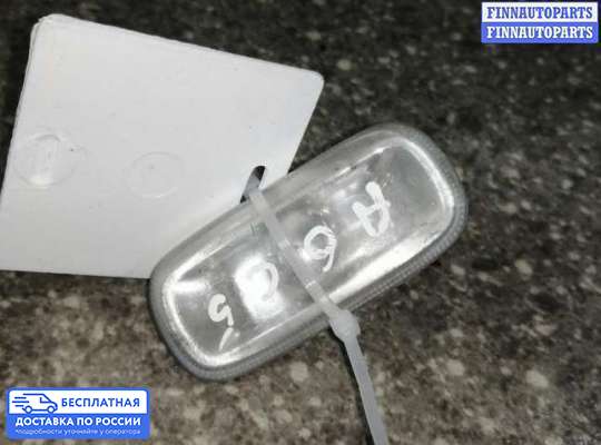 Повторитель поворота в крыло на Audi A6 (C5)