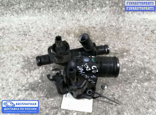 Корпус термостата на Renault Laguna II