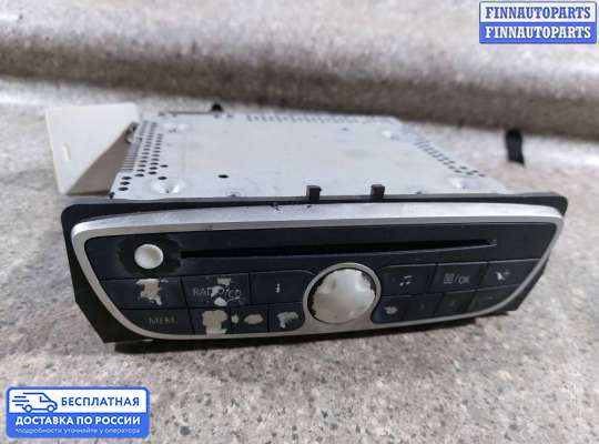 Магнитола на Renault Scenic III
