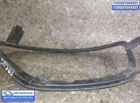 Решетка (заглушка) бампера на Ford Focus I