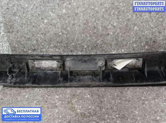 Планка подсветки номера на Dodge Caravan IV (RG, RS)