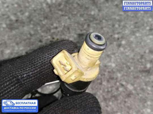 Форсунка топливная на Kia Rio I (DC)