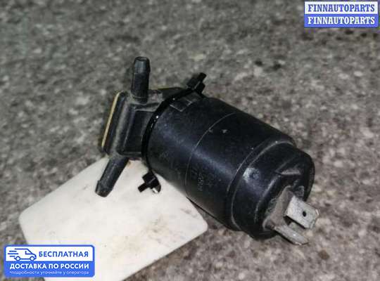 Моторчик (насос) омывателя на Volkswagen Golf III (1H)