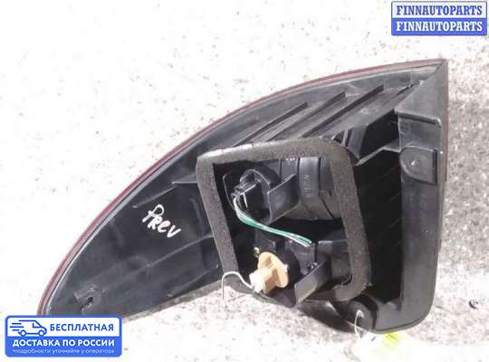 Фонарь задний на Toyota Previa 2
