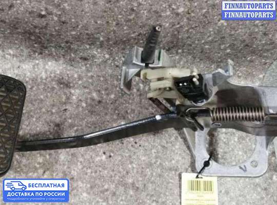 Педальный узел (педаль) на Mercedes-Benz CLK (W208)