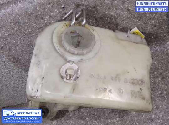 Бачок омывателя на Mercedes-Benz CLK (W208)