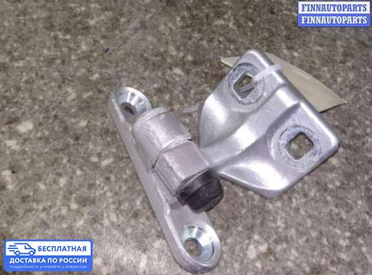 Петля двери на Mercedes-Benz C (W203)