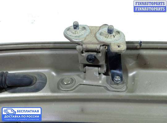 Петля крышки багажника на BMW 1 (E81/E82/E87)