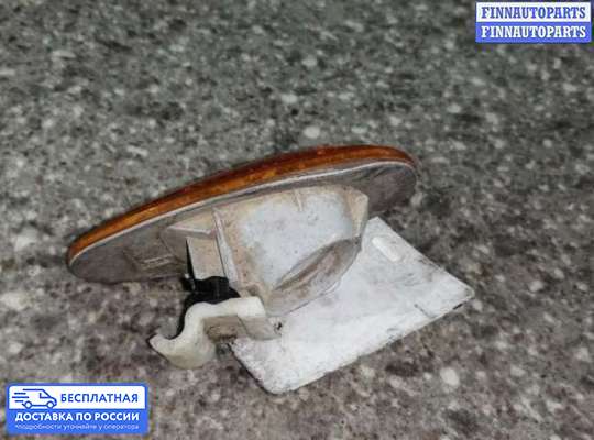Повторитель поворота в крыло на Mitsubishi Space Wagon (N3_W, UF)