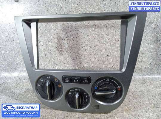 Блок управления печкой на Subaru Impreza II (GD, GG)