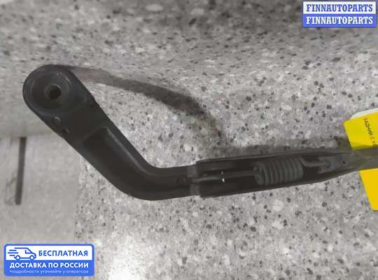 Поводок дворника на Kia Rio I (DC)