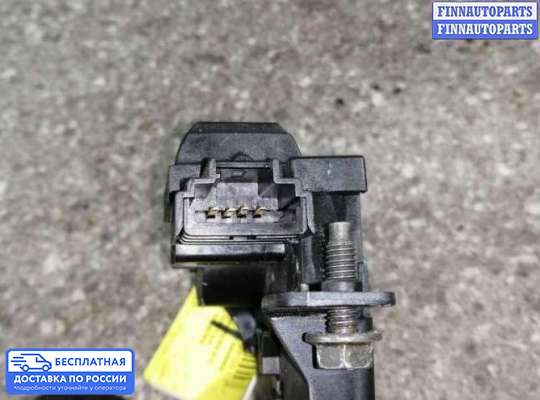 Замок багажника на Nissan Micra (K12)