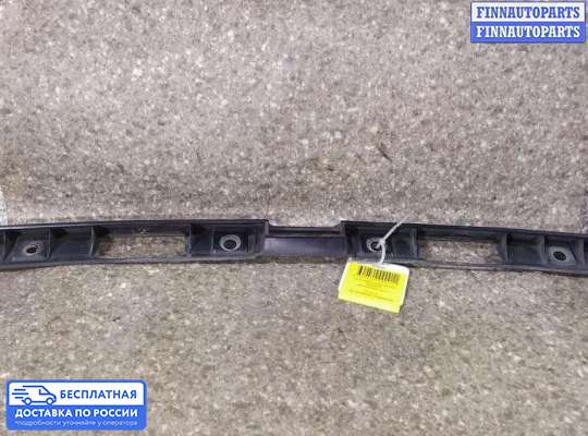 Планка подсветки номера на Volkswagen Golf III (1H)