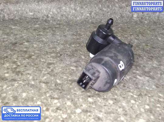 Моторчик (насос) омывателя на Opel Omega B