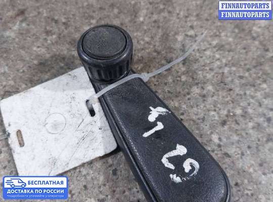 Ручка стеклоподъемника на Volkswagen Jetta II (19E)