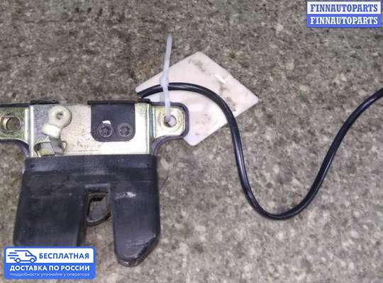 Замок багажника на Audi A6 (C4)
