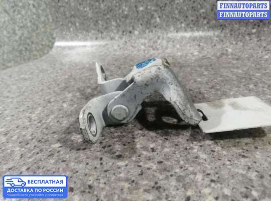 Петля двери на Toyota RAV4 IV (CA40)
