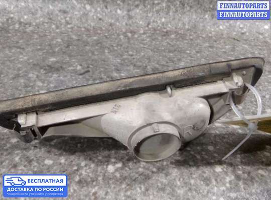 Повторитель поворота в крыло на Nissan Maxima QX III (A33)